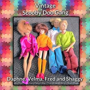 Vintage Scooby Doo barbies